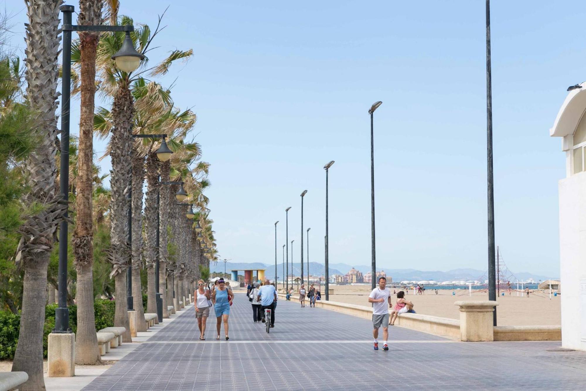 Apartup Las Arenas Beach Valencia Luaran gambar